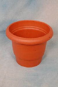 plastic nursery pots