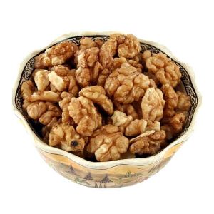 Walnut Kernels