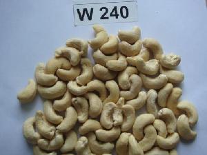 W240 Organic Cashew Nuts