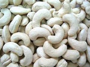 W240 Organic Cashew Nuts