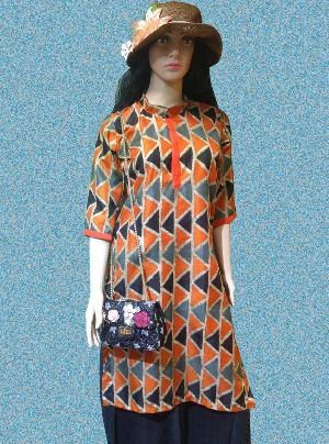 Ladies Chic Printed Kurti