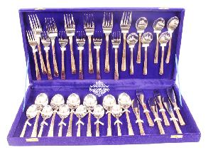 36 Piece Cutlery Set