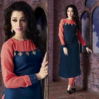 Designer Georgette Kurtis