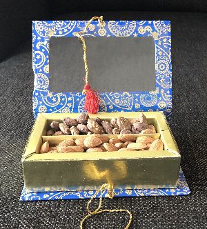 dryfruits gift box