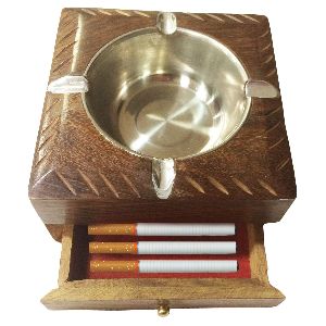 Affaires wooden Ashtray