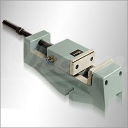 pneumatic machine vice