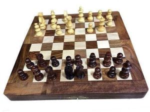 wooden chess board set