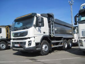 FM 400 Volvo Trucks