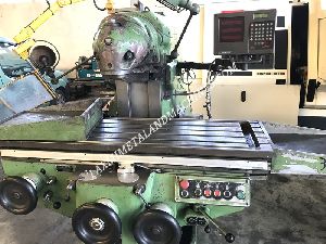 HURON MU4 UNIVERSAL MILLING MACHINE