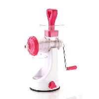 Hand Plastic Fruit Juicer