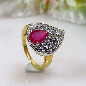 Stylish Diamond Ring