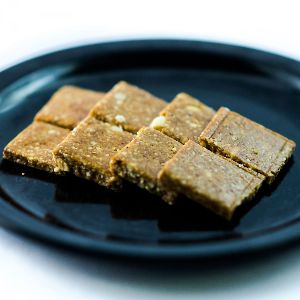 Crushed Peanut Chikki