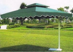 cantilever umbrella