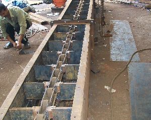 Drag Chain Conveyor System