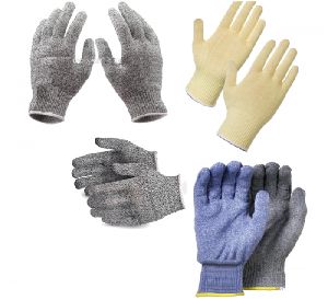 SEAMLESS KNITTED CUT RESISTANCE GLOVES