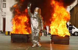 aluminised fire proximity suits