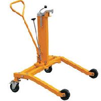 Drum lifter trolley