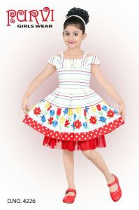 6220 22x32 Kids Finger Stylish Frock Manufacturer From Kolkata, West  Bengal, India - Latest Price