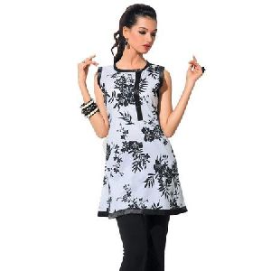 Garden Vareli Black Meets Printed Kurti