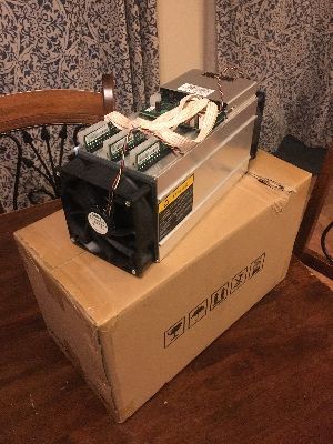 Bitmain Antminer S9 13.5TH/s with APW3++ PSU
