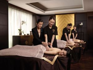 Ayurveda Therapy Training Courses