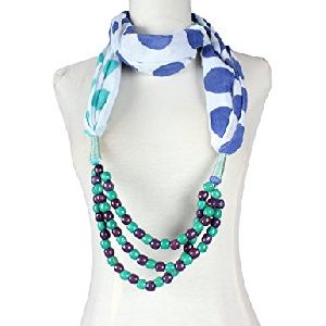 Necklace printed stole