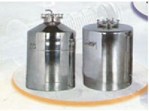 Pressure And Filling Vessel