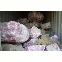 Rose Quartz - Rough