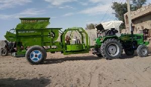 Tractor Groundnut Decorticator
