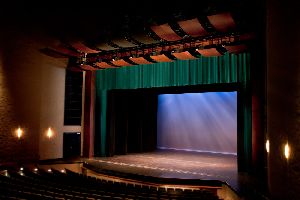 Auditorium stage curtain