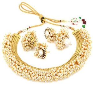 Sukkhi Astonish Gold Plated Choker Necklace Set