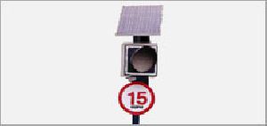 solar road flasher