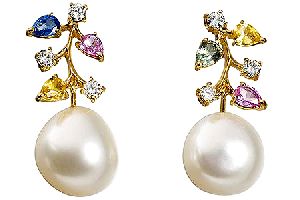 Pearl Earrings with Gemstone