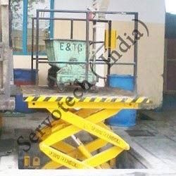 Hydraulic scissor Goods Lift