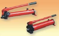 Single & Two Stage Hand Pumps For Single Acting Cylinder