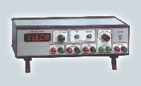 tabletop universal calibrator