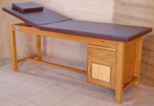 Massage Cum Treatment Table