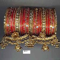 BG-91 Antique Gold Plating Finish Kundan Work bangles