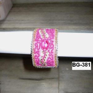 Cuff bangles -381