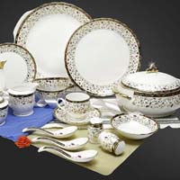 Gold Series Dinner Set