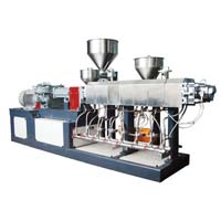 Co Rotating Twin Screw Extruder