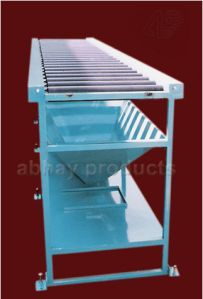 Heavy Duty Conveyor With Hopper