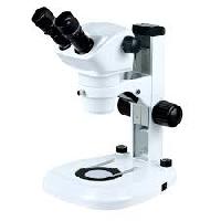 Stereo Zoom Microscope