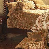 Crewel Bedspread 04