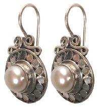 Silver Earrings Item Code: 6456