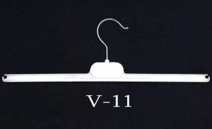 Plastic Garment Hanger (v-11)