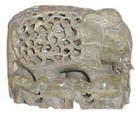 Stone Handicraft (stone Carved Elephant with Babies Statue)
