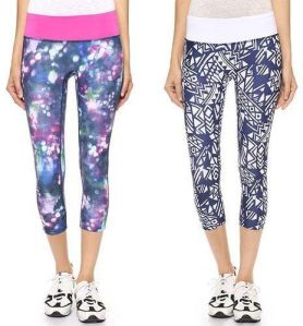 Ladies Printed Workout Capris