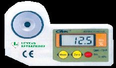 Digital refractometer