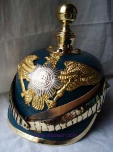 Garde Pickelhaube Helmet